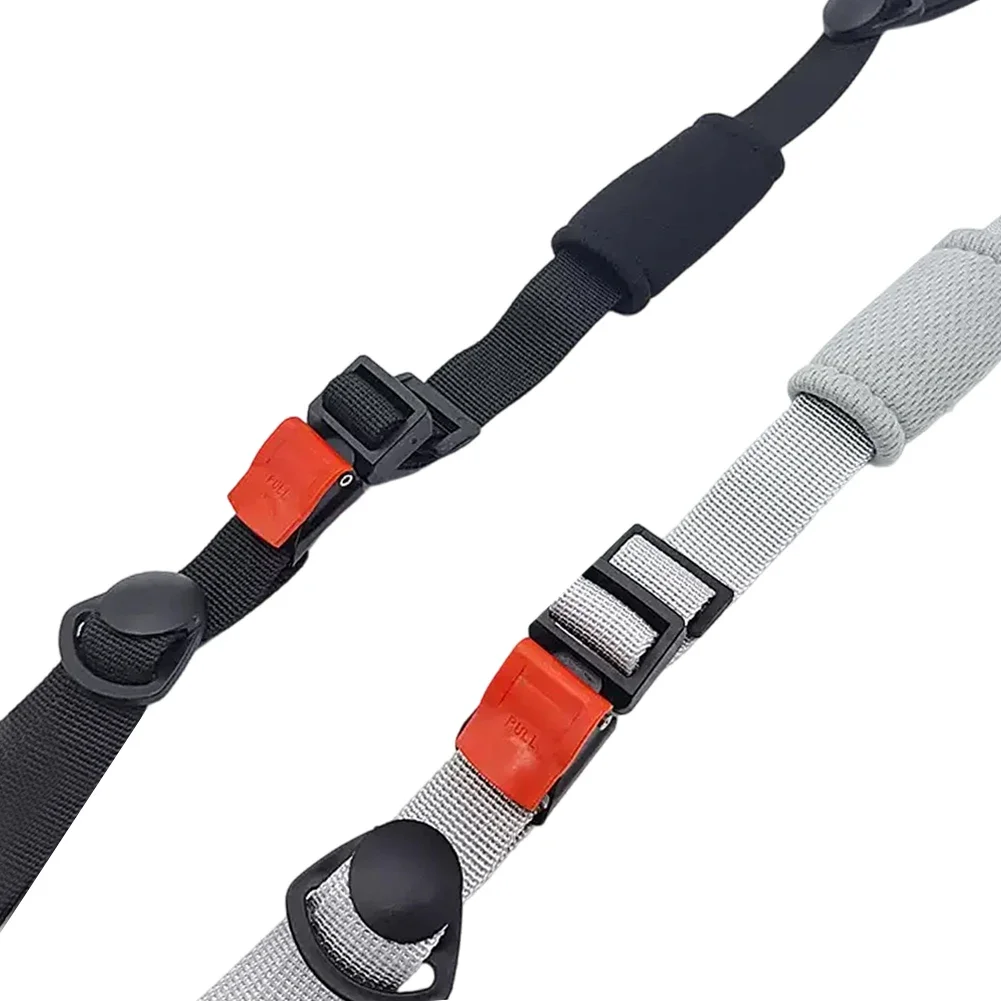 Cinturino Regolabile per Casco - Outdoor Sports Store recensione e prezzo